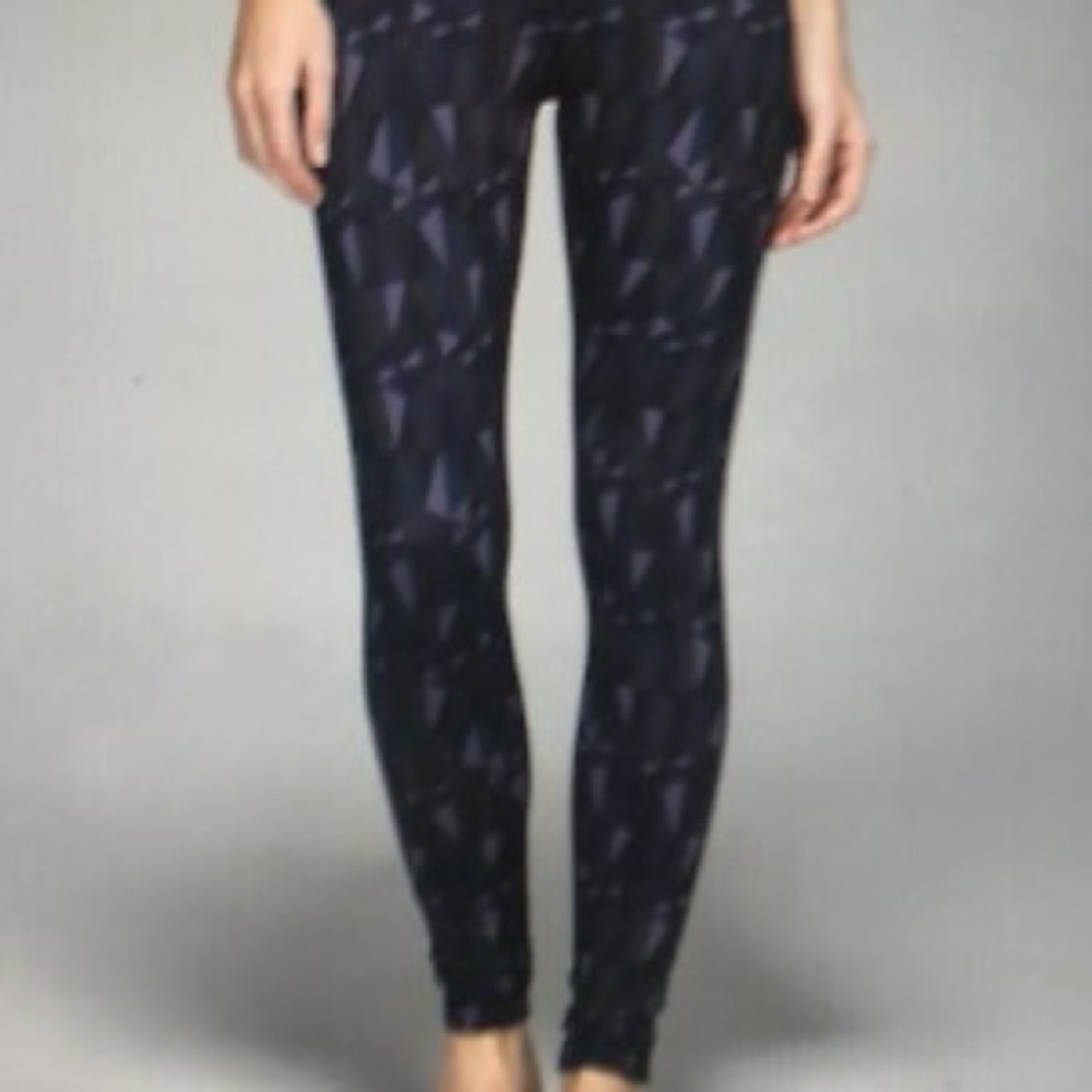 LULULEMON Wunder Under Pant 3D Stained Glass Love Nightfall